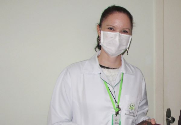 "As doações irão modernizar a enfermaria do SUS, que tem mais de 50 leitos", disse a assistente social do INSA, Joice Krominski Graça. Ela realiza com sucesso o trabalho de captação de recursos e busca por contribuições para o Hospital Nossa Senhora, que atende preferencialmente pelo SUS. São cerca de 42 mil atendimentos por ano, totalmente gratuitos, para moradores de todo o Brasil. O Nossa Senhora é referência nacional em cardiologia.